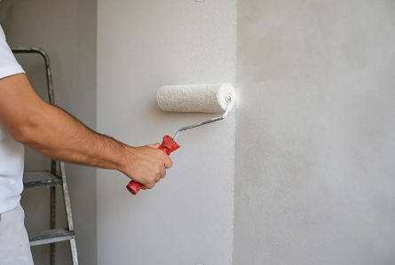 Hiring a plasterer? The clear signals it’s time for professional plasterwork